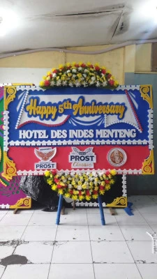 Papan Bunga di Ketanggan Gembong